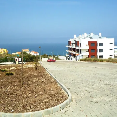 Murtinheira Apartment *